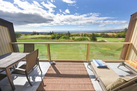 Patio, Natural landscape, View (from property/room), Balcony/Terrace, Seating area, Dining area