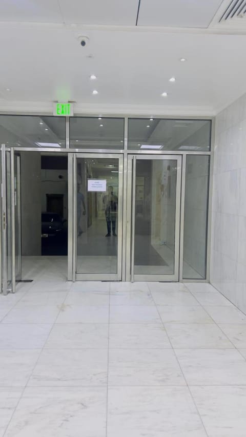 Rarefindz Comfort Lodge Apartment in Al Sharjah