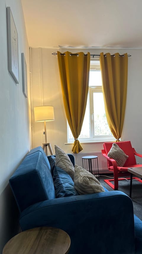 The Ol-Mumps Cozy Corner Apartment in Oldham