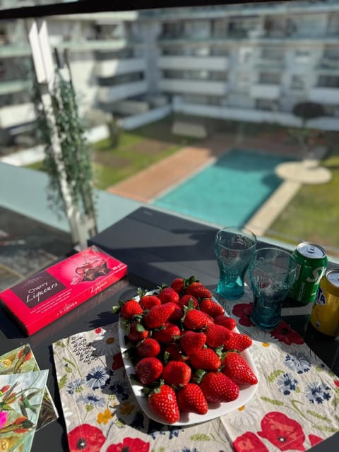 Day, Balcony/Terrace, Pool view