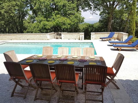 Air-conditioned Stylish Provence Villa Villa in Ménerbes