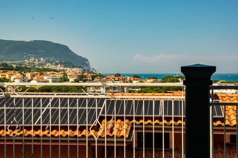 Balcony/Terrace, Other