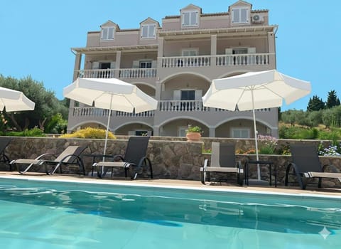 Hibiscus Suites - First Floor Suites 3 & 4 Apartment in Gouvia