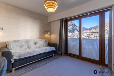 Apartment in center Isola Apartment in Isola