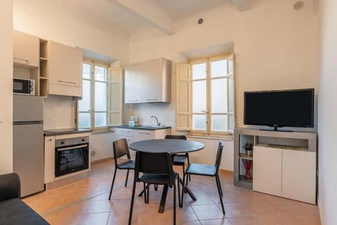 Camilla Apartment - Affitti Brevi Italia Apartment in Capannori