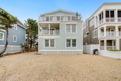 Rodney Avenue 8B House in Dewey Beach