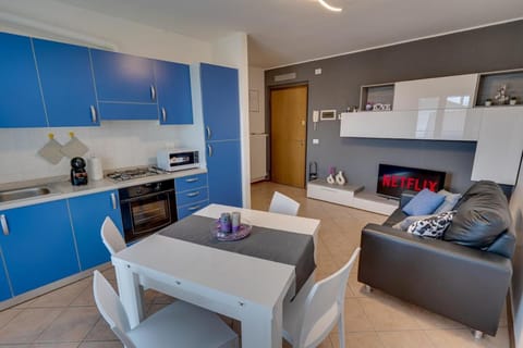 10min Auto Udine Centro Garage coperto Free Wifi Apartment in Friuli-Venezia Giulia