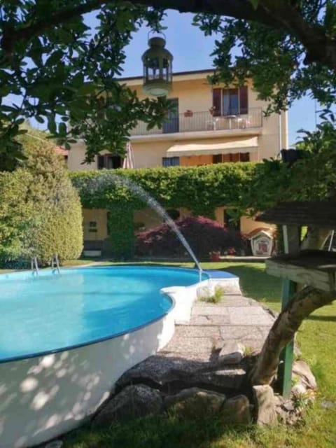 La dimora del lago Apartment in Lombardy