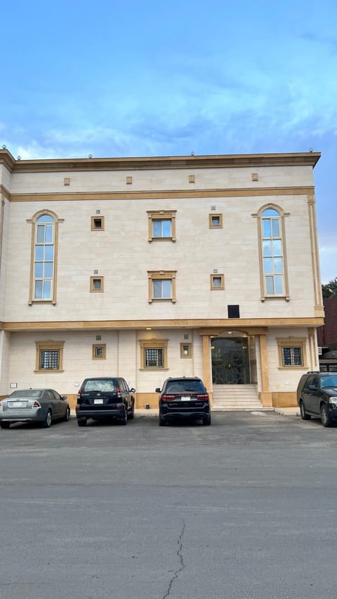 Property building, Parking