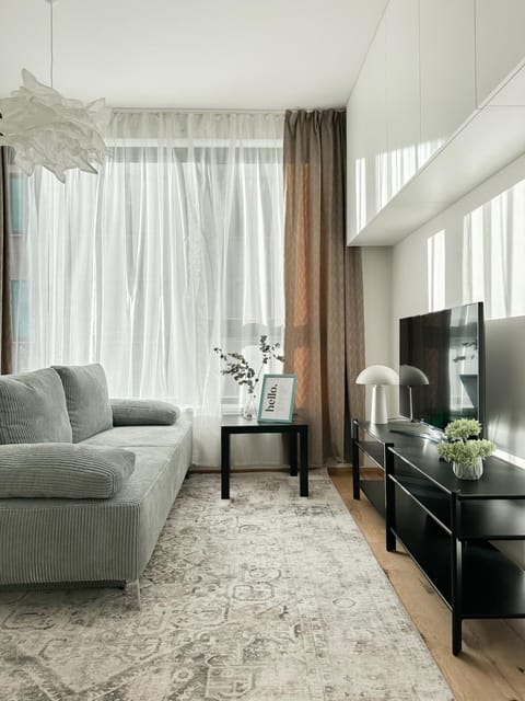 Communal lounge/ TV room, TV and multimedia, Living room, Seating area