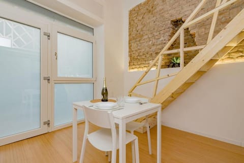 1CLI19 -Duomo-Loreto- Central - Boho-Style Apartment in Milan