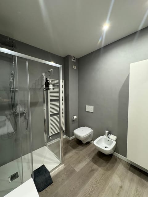 La Vita LakeView - Garden & Pool Apartment in Province of Brescia