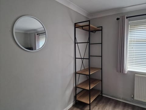 Contractor Stay - 4-Bedroom Home in Chester House in Chester