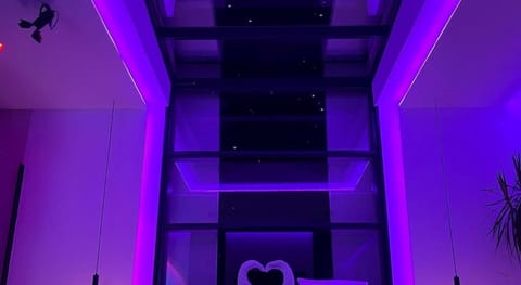 Suite impériale LOVE ROOM Bed and Breakfast in Sisteron