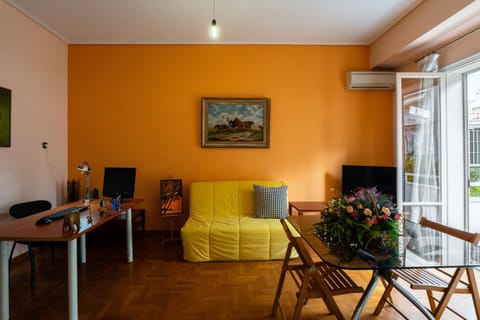 Neos kosmos Filimon Apartment in Athens