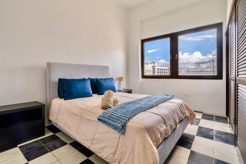 Property building, Bed, Bedroom