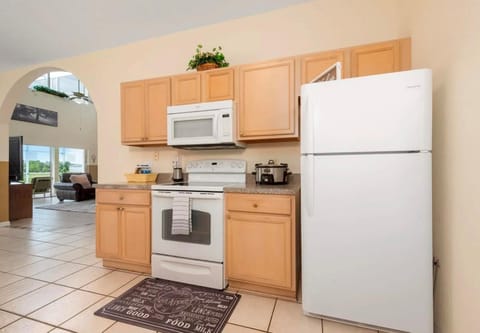 Grand Panoramic 5BR Pool Home near Disney Parks House in Four Corners