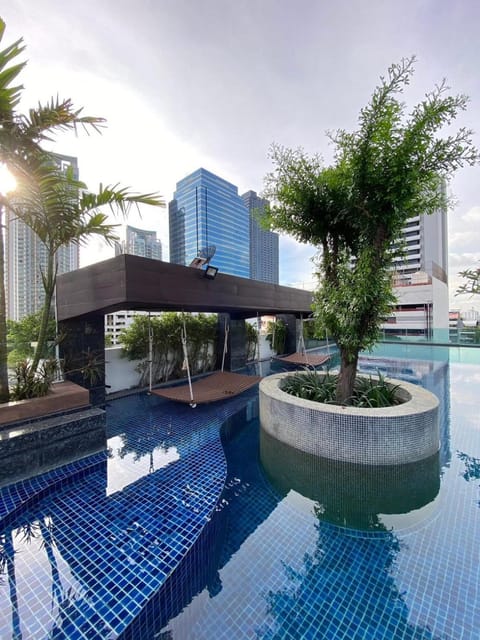 Pool view, Swimming pool
