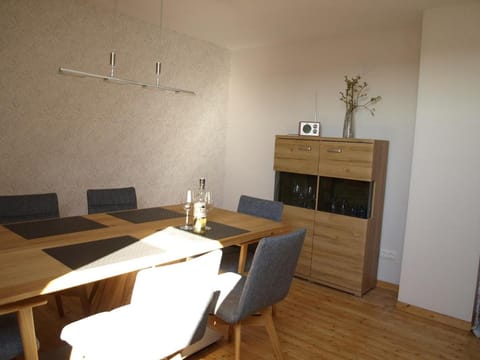 Ferienwohnung mit Fernsicht, Eifel, Nürburgring Apartment in Kelberg