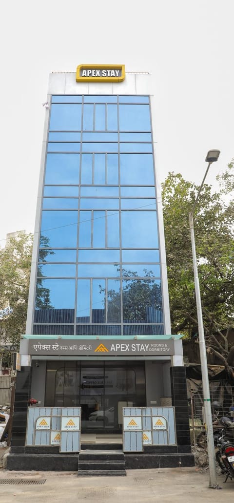 Property building, Facade/entrance