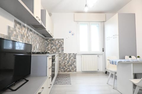 SE146 - Senigallia, bilocale con terrazzo a due passi dal mare Apartment in Senigallia