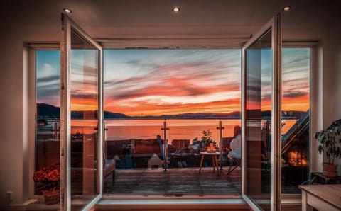 Patio, Natural landscape, View (from property/room), Balcony/Terrace, Sea view, Sunrise, Sunset