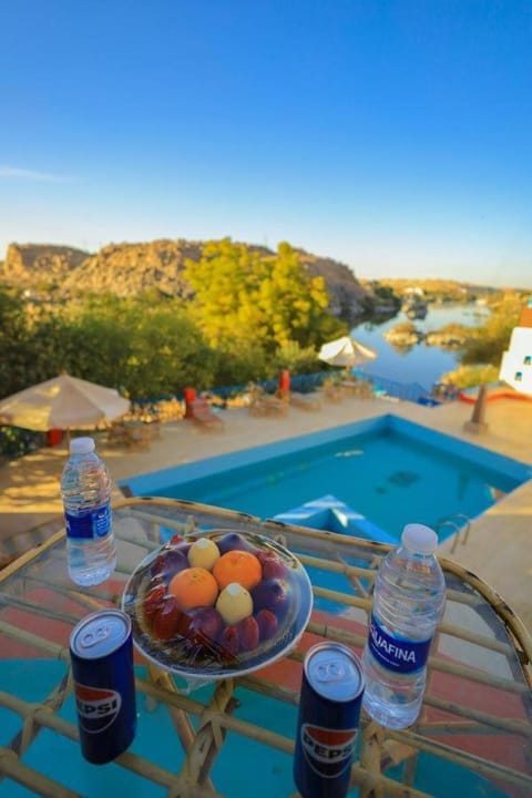 Balcony/Terrace, Swimming pool