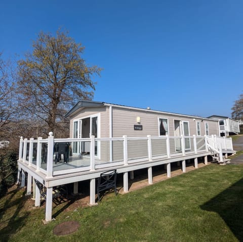 Property building, Day, Garden view