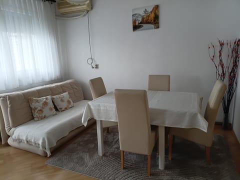 Stan na dan MIKI M -TESLIC Apartment in Federation of Bosnia and Herzegovina