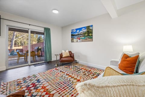 Living room, Bedroom