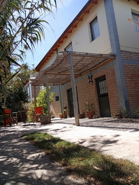 Property building, Spring, Day, Street view