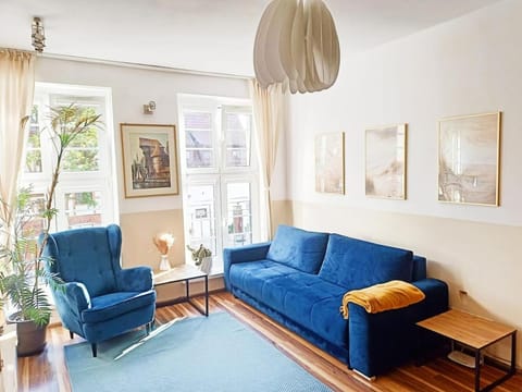 Living room, Seating area, Bedroom