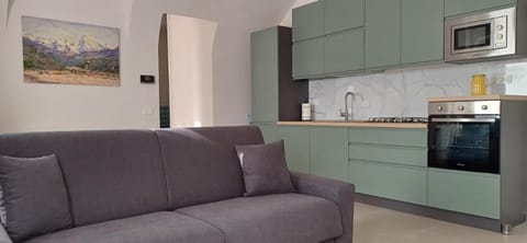 Seating area, dishwasher, microwave, oven, stove