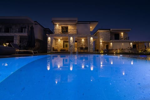 Olive Residence Villa in Halkidiki