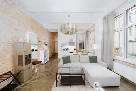 Living room, Seating area, Food