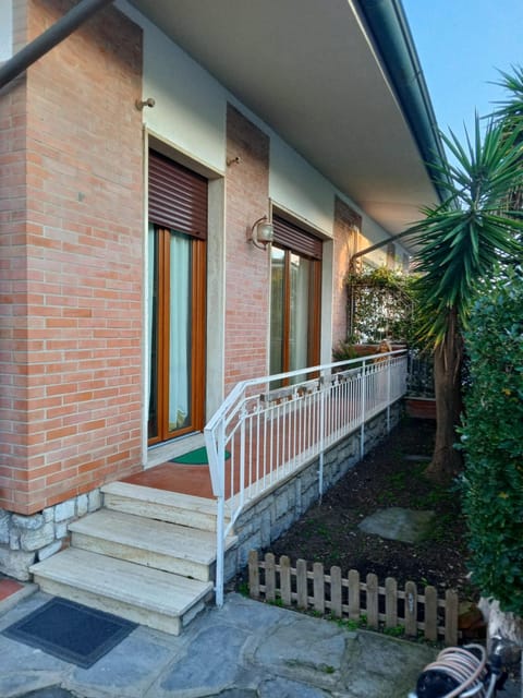 Vacanze a Viareggio House in Viareggio