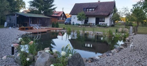 Swimming pool, Swimming pool