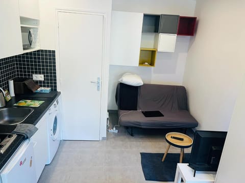 Charmant studio fonctionnel à Issy-les-Moulineaux Apartment in Issy-les-Moulineaux