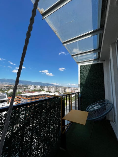 View (from property/room), Balcony/Terrace, Balcony/Terrace, City view