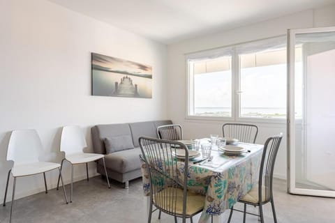 La Terrazza sul Mare with parking Apartment in Lignano Sabbiadoro