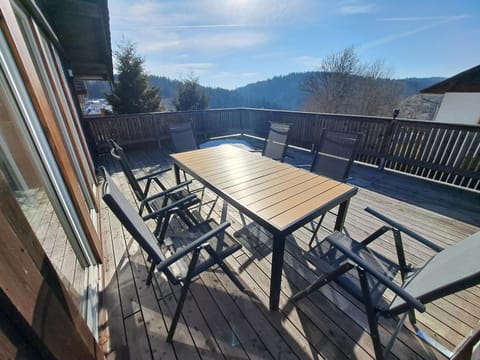 Natural landscape, View (from property/room), Balcony/Terrace, Dining area
