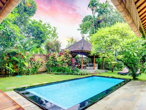 Garden, Pool view, Swimming pool