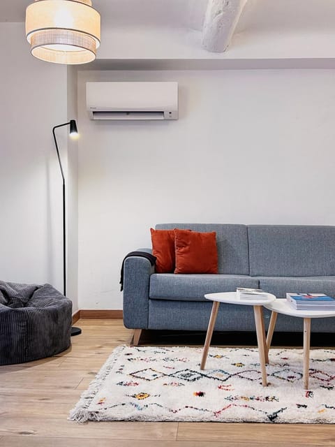 Living room, air conditioner
