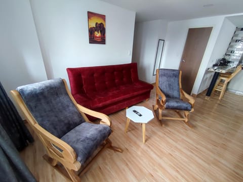 Communal lounge/ TV room, TV and multimedia, Living room