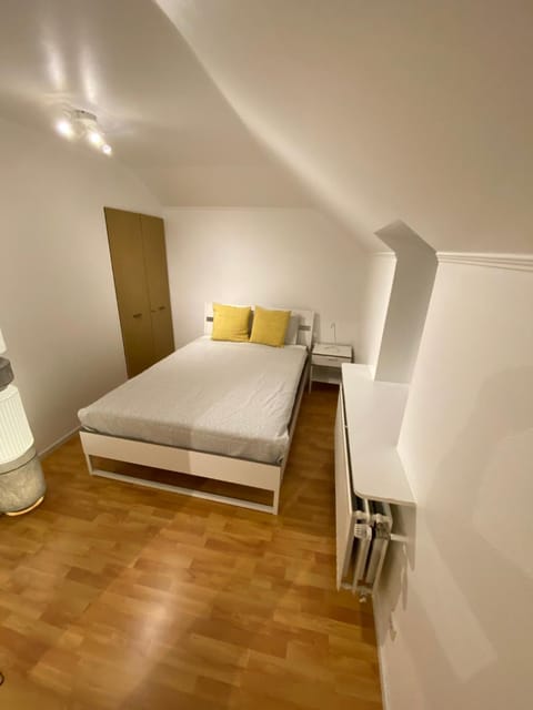 Simple studio near Kirchberg Apartment in Luxembourg