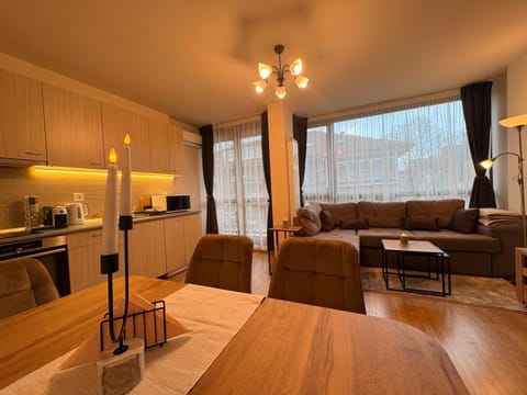 Living room, Seating area, Dining area, stove