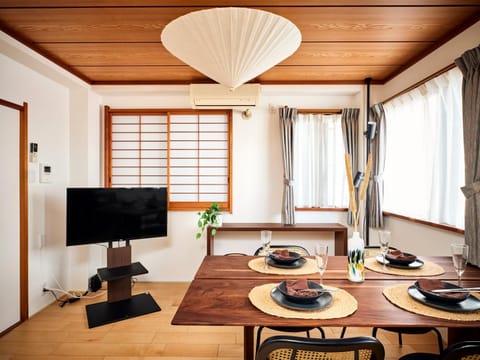 Dining area, Diving