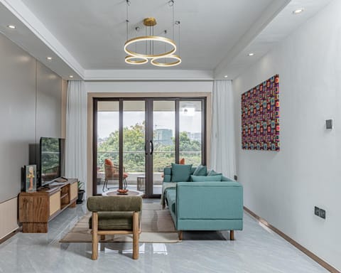 Communal lounge/ TV room, TV and multimedia, Living room, Seating area
