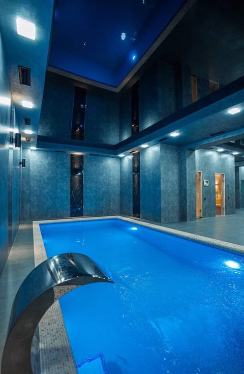 Night, Swimming pool
