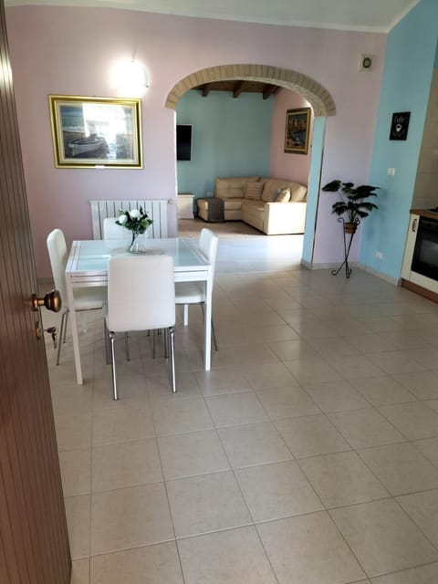 Casa Vinny House in La Maddalena